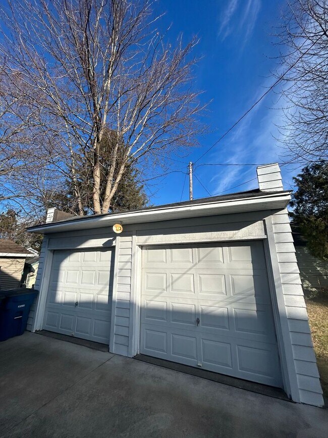 Foto del edificio - 1439 Vassar Dr