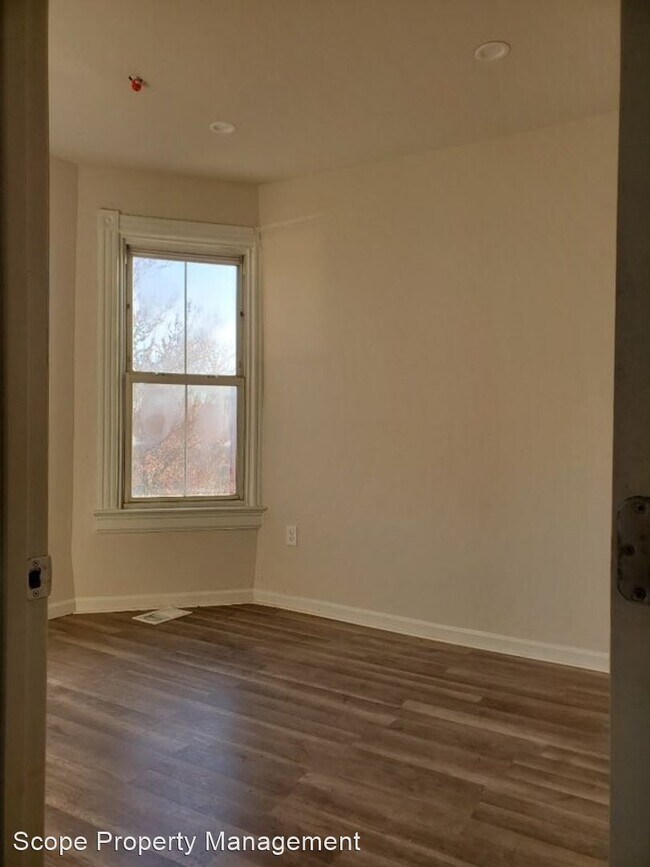 Foto del edificio - 5 br, 2 bath House - 2802 Georgia Ave NW