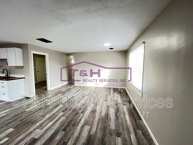 Building Photo - 10404 Curry Ct