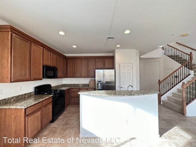 Building Photo - 3 br, 3.5 bath House - 920 Baronet Dr