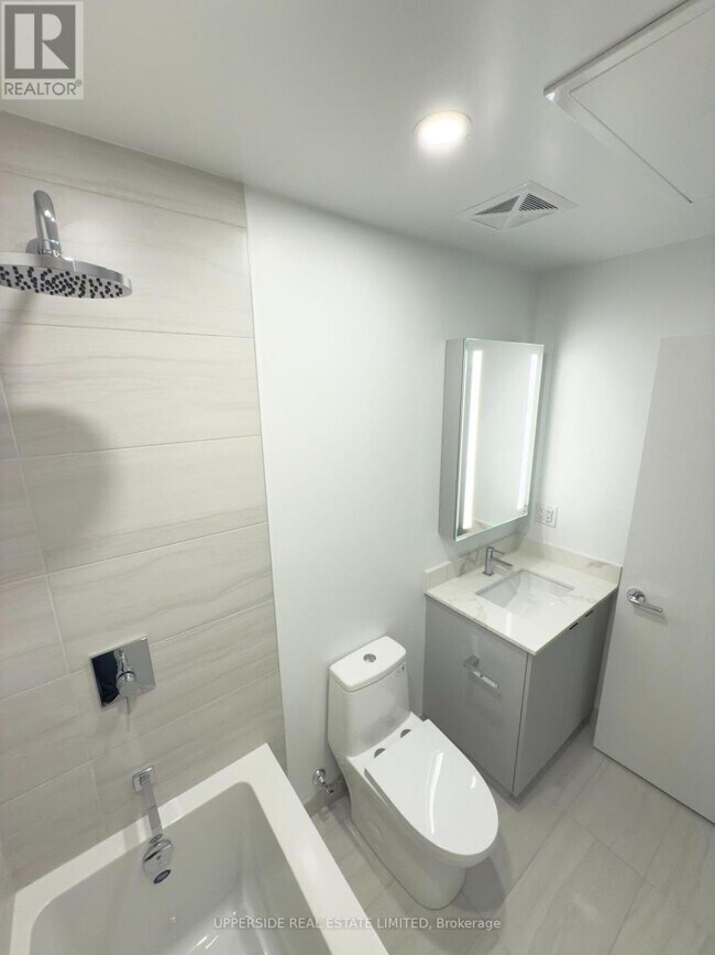 Photo du bâtiment - 285 Dufferin St