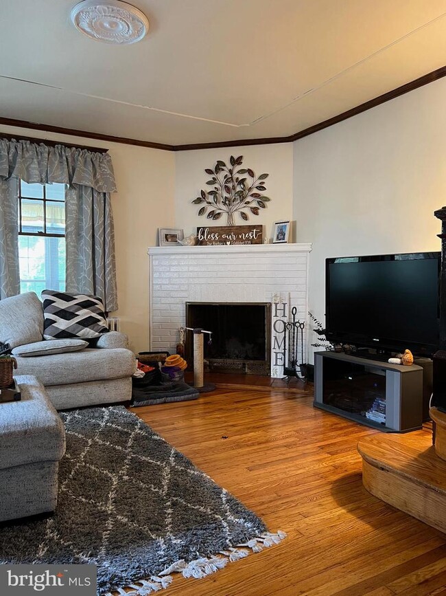 Building Photo - 4016 Sommers Ave