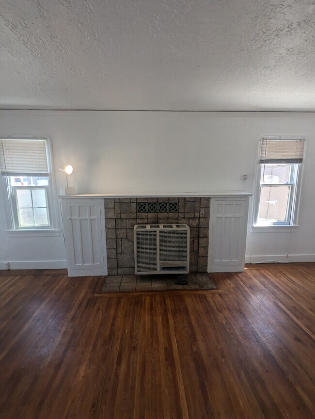 Building Photo - 3751 Angelo Ave