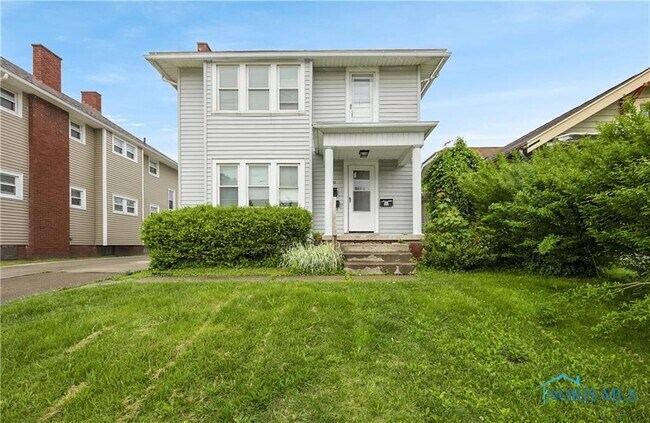 4214 Kingsbury, Toledo, OH 43612 - 4212 Kingsbury Ave