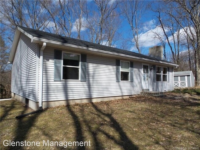 Building Photo - 3 br, 1 bath House - 18 Hilltop Dr