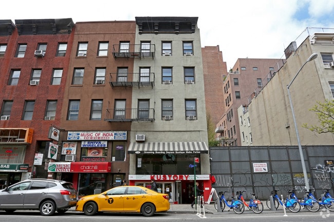 Building Photo - 126 Lexington Avenue