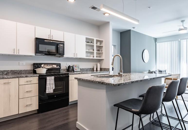 Foto principal - 750 Avondale Creek Dr.