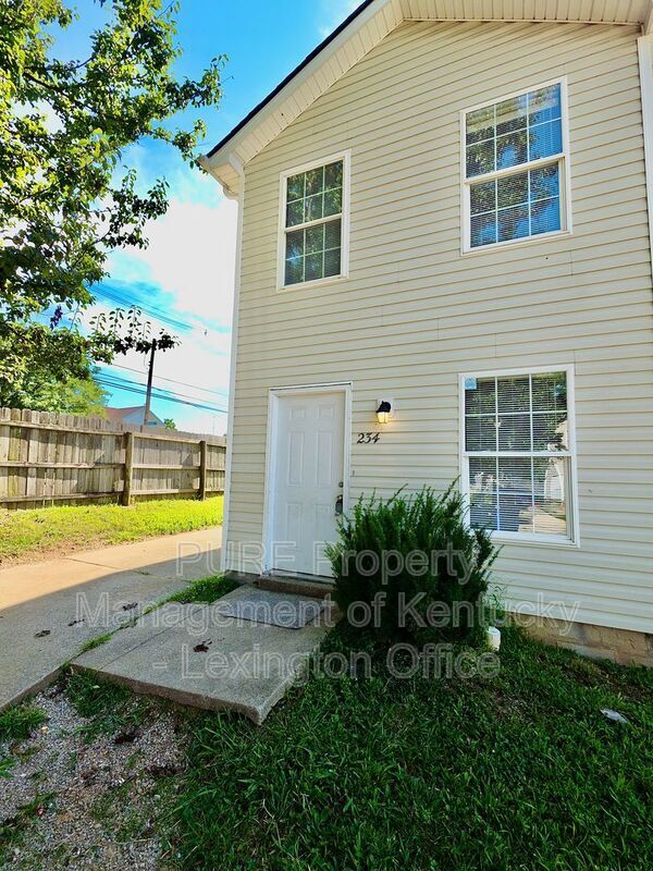 Building Photo - 234 Mousas Way