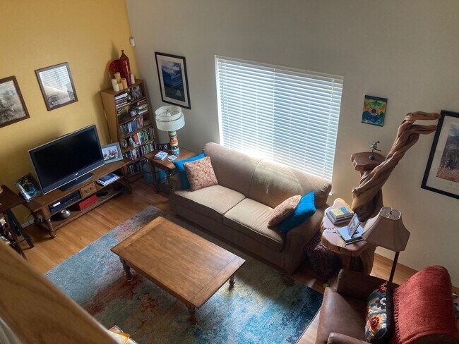 Foto del edificio - 1303 Vinson St