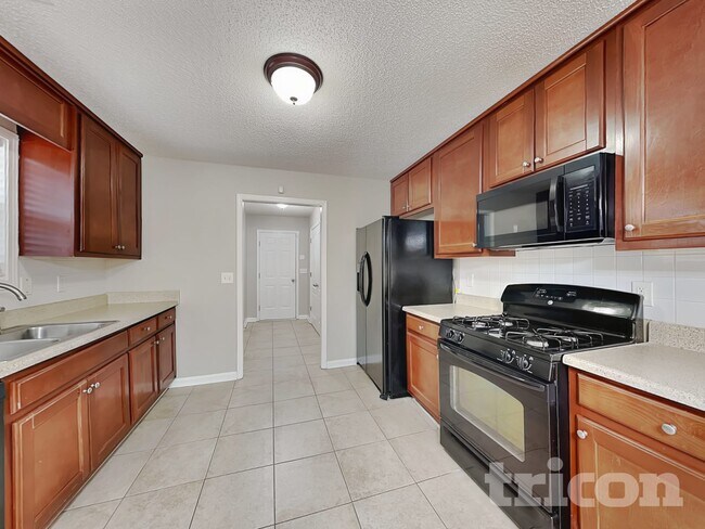 Foto del edificio - 147 Peachtree Glen Dr