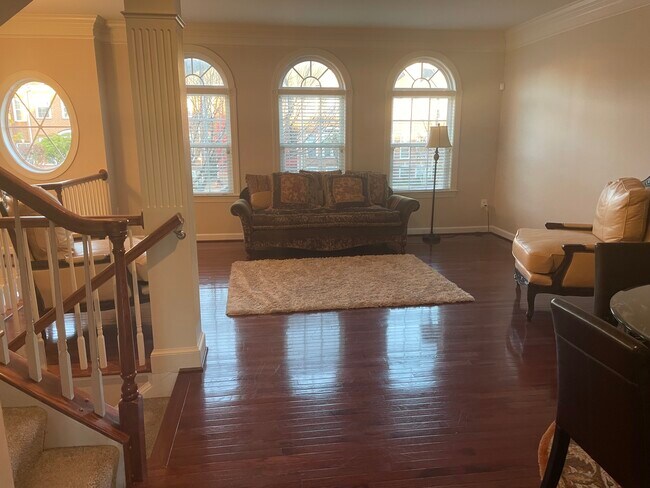 Foto del edificio - 14605 Hawley Ln
