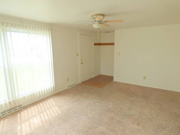 Building Photo - 3805 E Rudisill Blvd