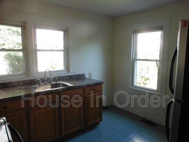 Foto del edificio - 714.5 Reed St