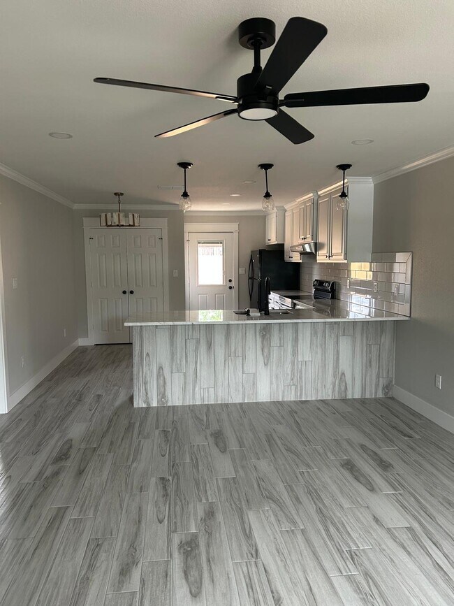 Foto del edificio - 3991 Byrd Ln