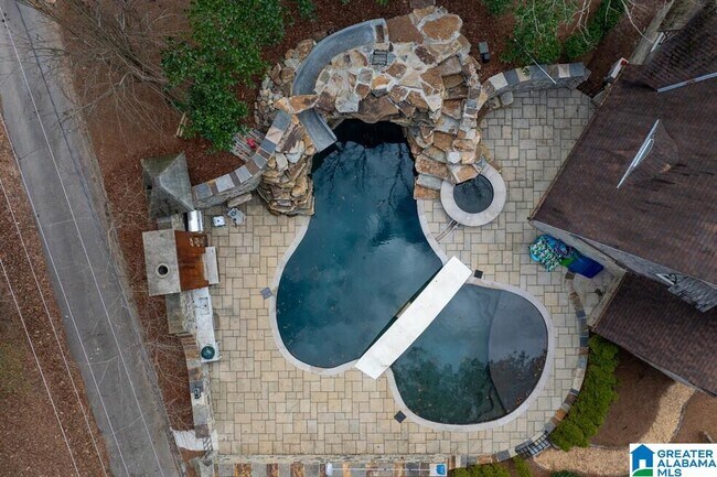 Foto del edificio - 4644 Old Looney Mill Rd