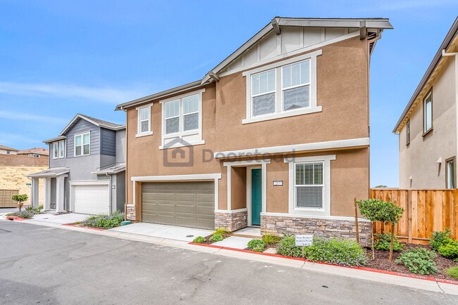 Building Photo - 217 Wellspring Ln