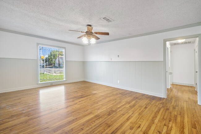 Foto del edificio - 3301 S 7th St