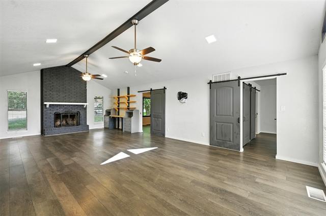 Building Photo - 507 Longo Ct