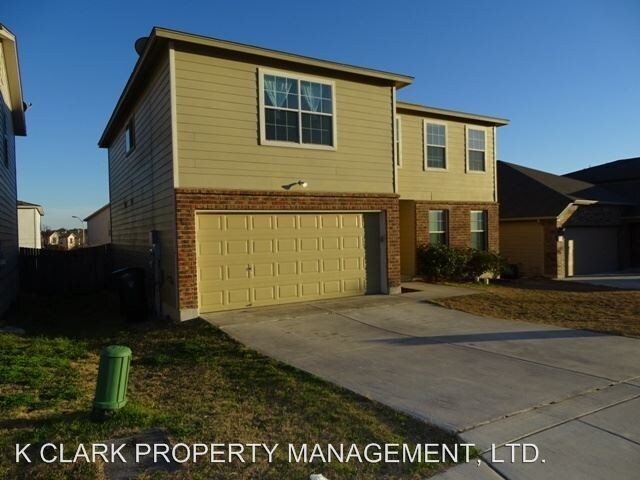 Building Photo - 4 br, 2.5 bath House - 153 HINGE CHASE
