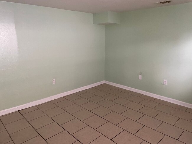 Building Photo - 1621 N Galvez St