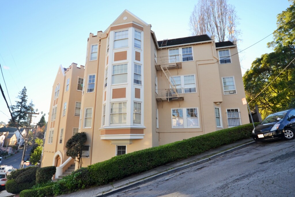 Foto principal - 1143 McKinley Ave