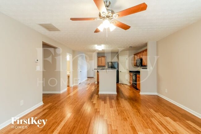Foto del edificio - 425 Little Creek Rd SE