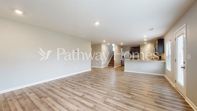 Foto del edificio - 2327 Burnett Ln