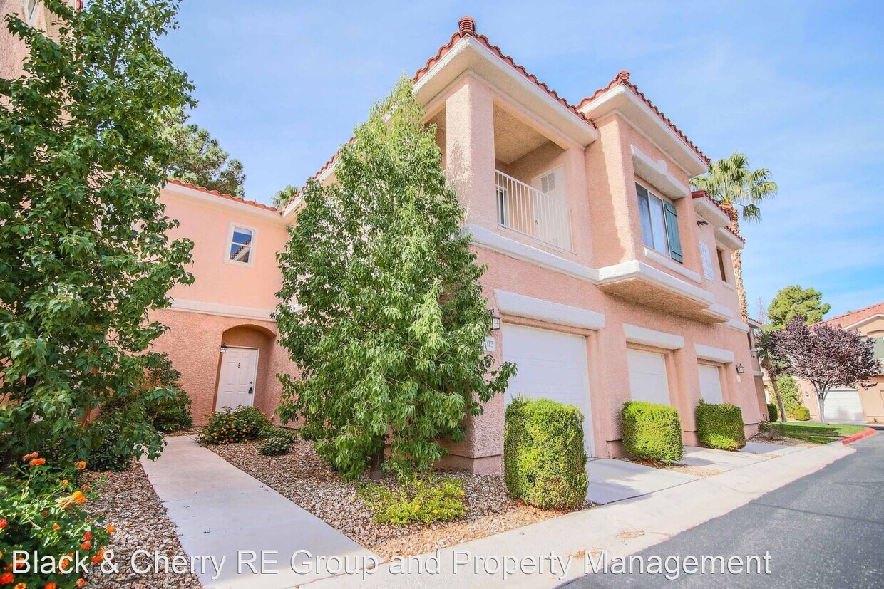 251 N Green Valley Pkwy, Henderson, NV 89074 House for Rent in