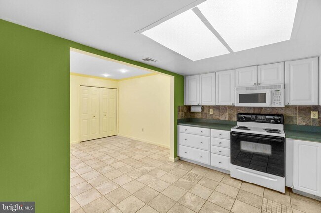 Building Photo - 13003 Marquette Ln