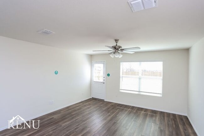 Building Photo - 4101 Wintergreen Dr