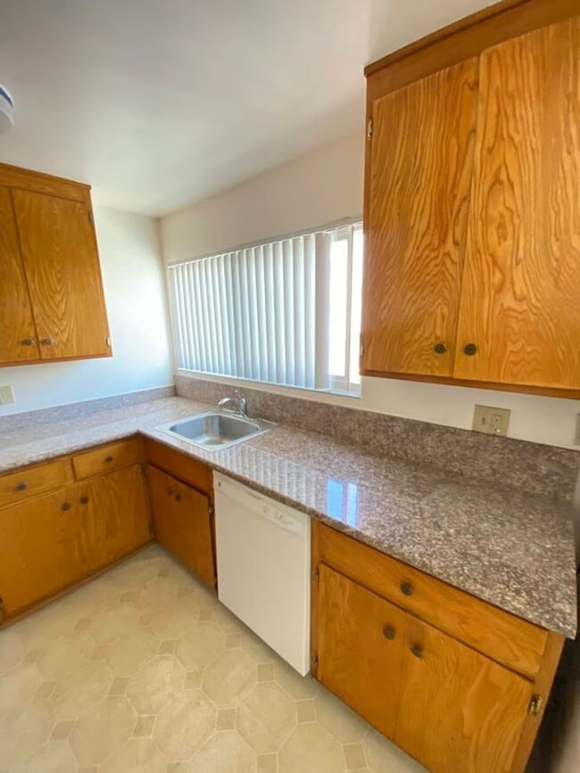 Photo - 262Price Apartment