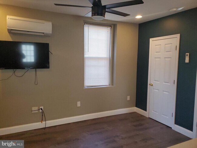 Foto del edificio - 208 4th Ave