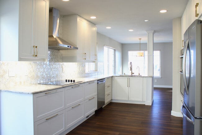 Foto del edificio - 4713 Spyglass Dr