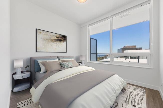 Building Photo - Gateway Residences at Park Royal