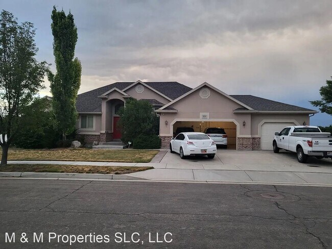 Building Photo - 5 br, 3.5 bath House - 5414 W Sierra Rose Dr