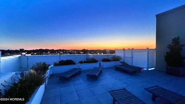 Foto del edificio - 57-61 Brighton Avenue Unit 403