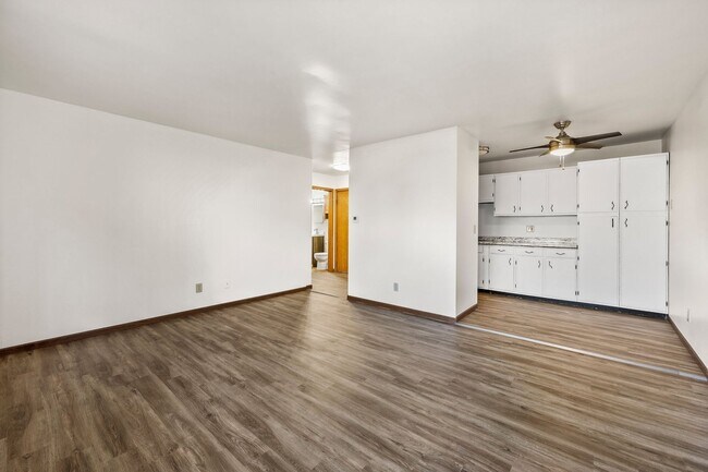 Foto del edificio - 2 Bed 1 Bath
