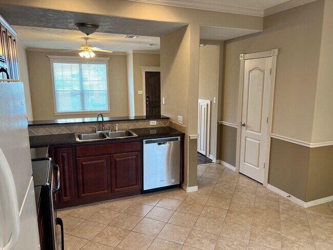 Cocina - 1000 Spring Loop