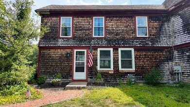 Building Photo - 134 Hersey St