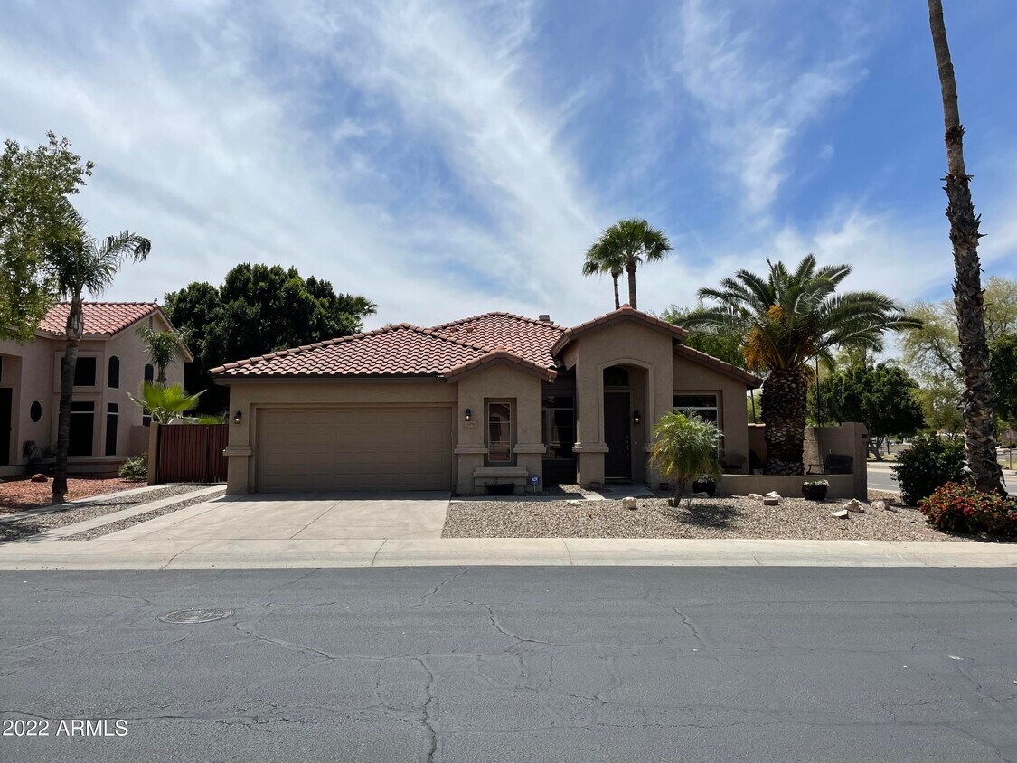 6091 W Abraham Ln, Glendale, AZ 85308 House Rental in Glendale, AZ