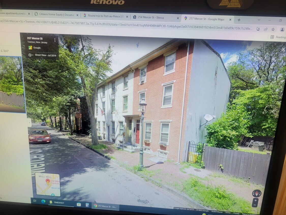 Primary Photo - 254 Mercer St