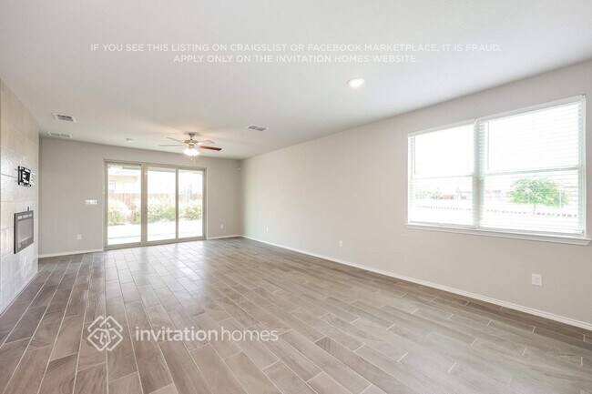 Foto del edificio - 11703 Bricewood Tip