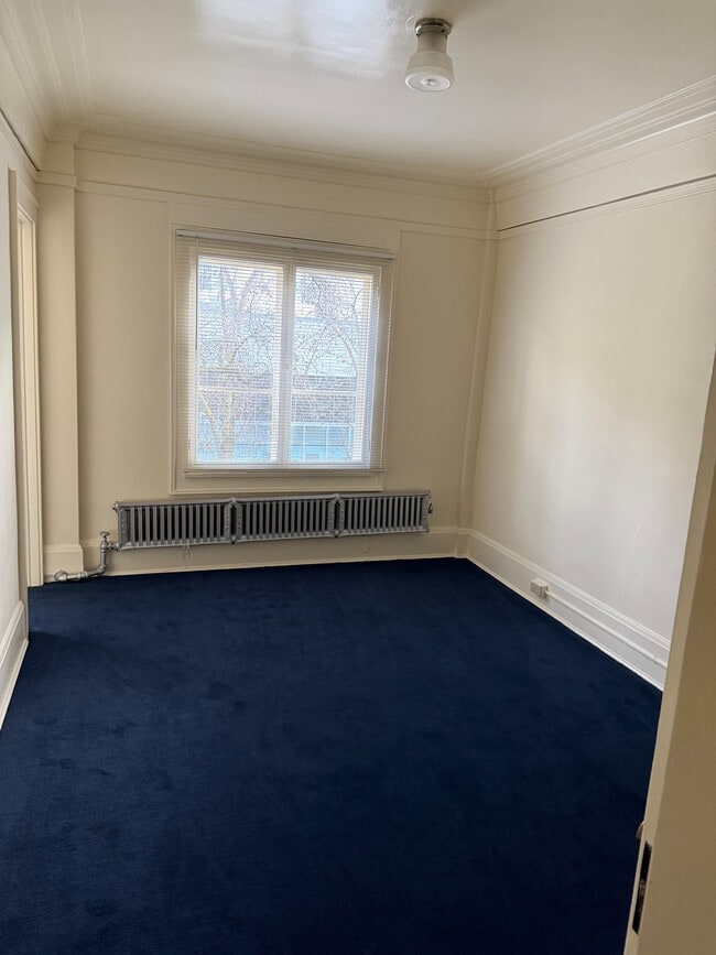 Building Photo - El Cortez Apartments