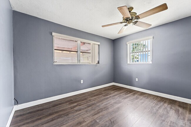Building Photo - 4364 N Mary Cir