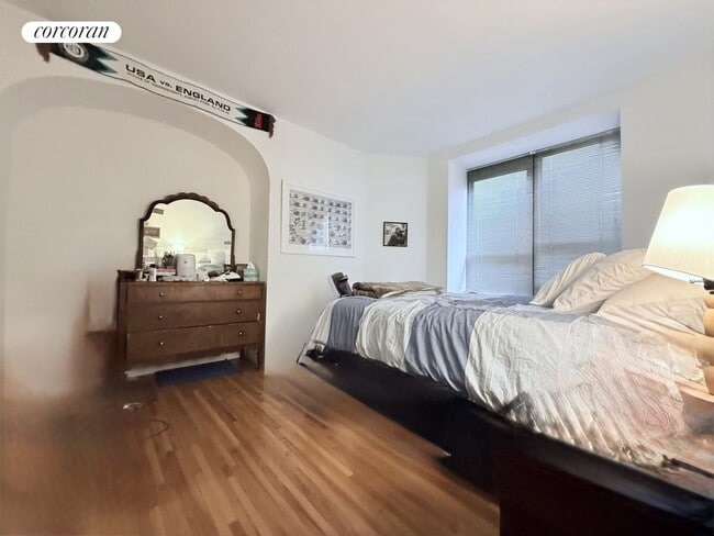 Foto del edificio - 117 W 58th St