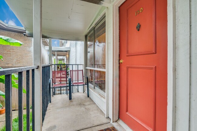 Foto del edificio - Fully Renovated Condo in 75219!