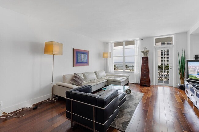 Building Photo - 2851 S Ocean Blvd