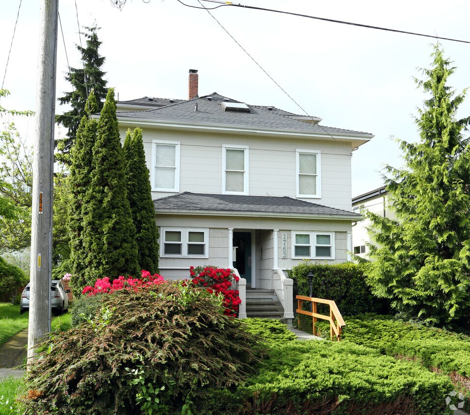 Primary Photo - 1763 NW 60th St