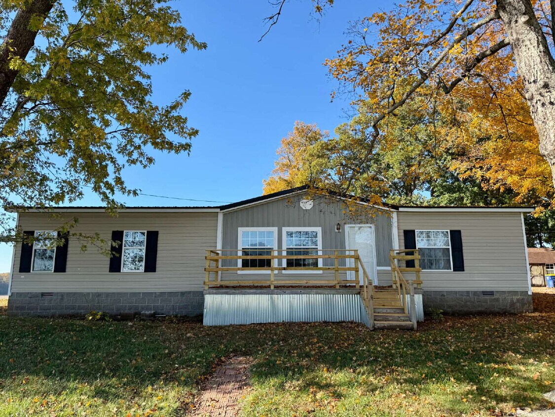 Foto principal - 3BR/2BA Home in Adairville. Beautiful Country Setting
