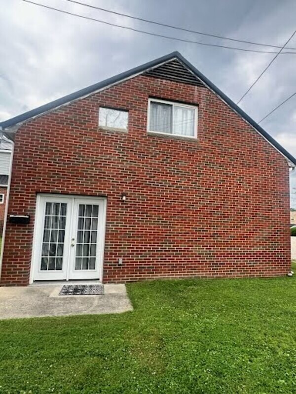 23 Madelaine Pl, Hurricane, WV 25526 Condo for Rent in Hurricane, WV